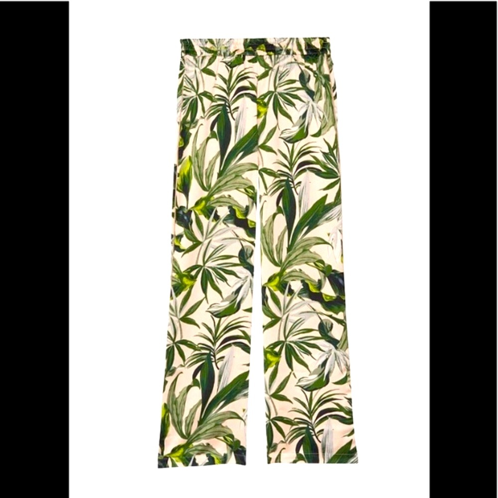California style green palm leaf pull on, wide leg pant cream, ivory NWT! Small